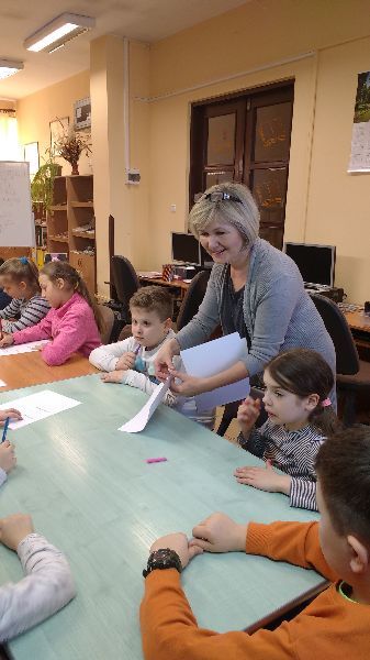 tn img 20190327 102336110