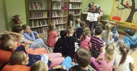 „Zaczarowana jesień”. Warsztaty literacko - plastyczne w Filii nr 3