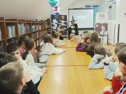 Andrzejki w Bibliotece